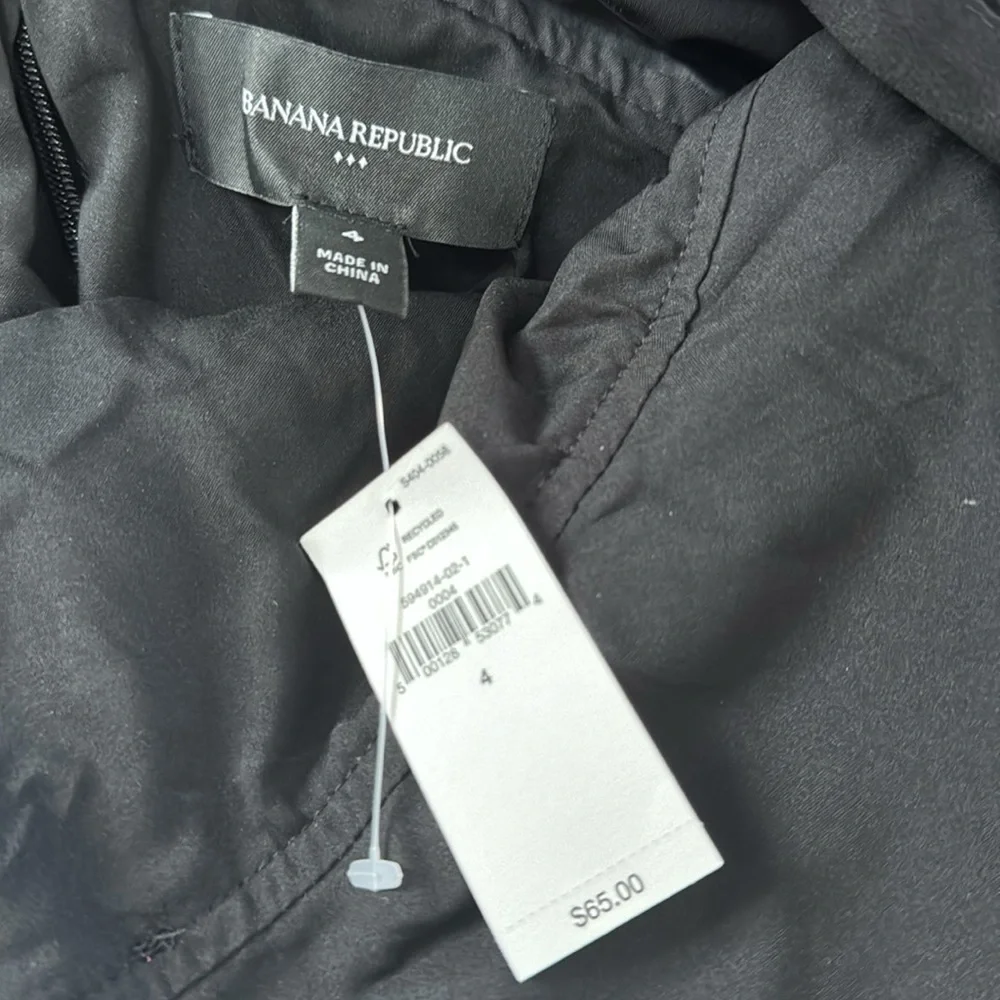 Banana Republic Taffeta Off The Shoulder Blouse NWT - Picture 3 of 7